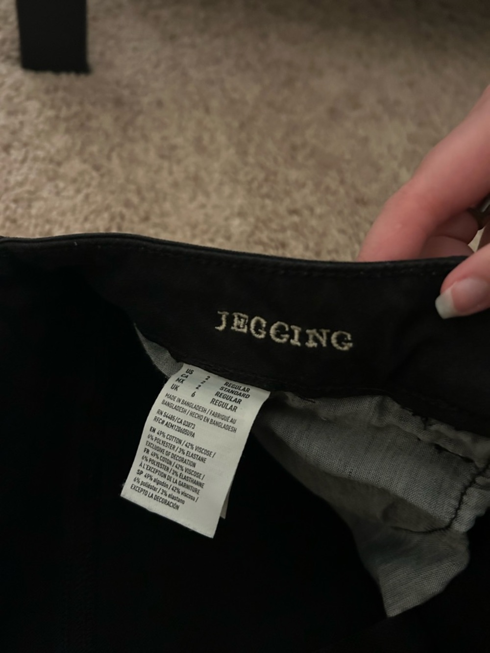 American Eagle Outfitters Black Super Stretch Jeans - Picture 5 of 5